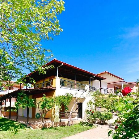 Nikiti Family House Villa Buitenkant foto